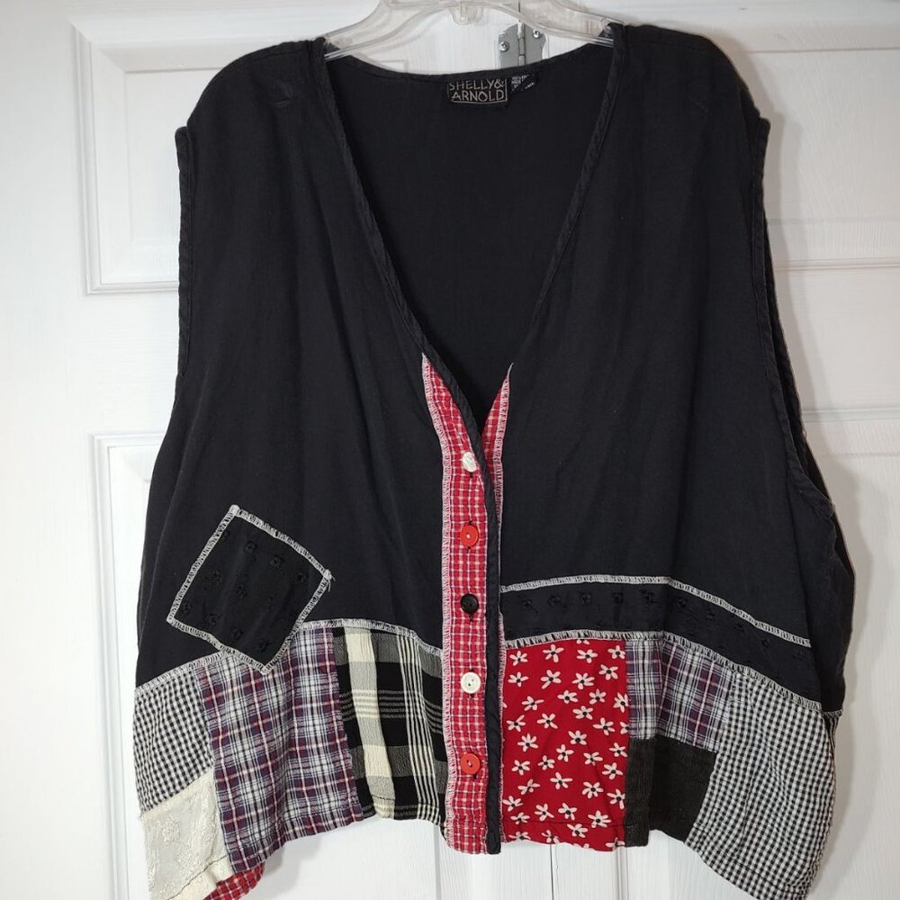 Vintage Shelly & Arnold Patch Quilted Button up 100% Rayon Black Vest Size:2XP